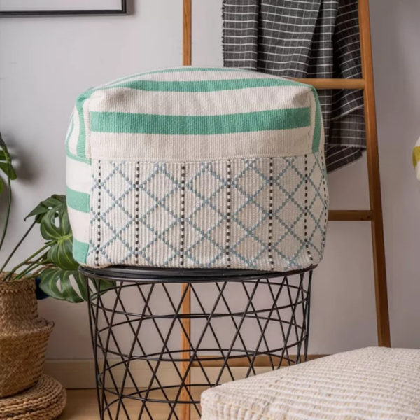 كنب بوف بعدة الوان انيقه