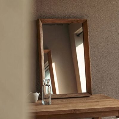 مرآة حائط وسطح مستطيلة بإطار خشب طبيعي صلب (60x40 سم)